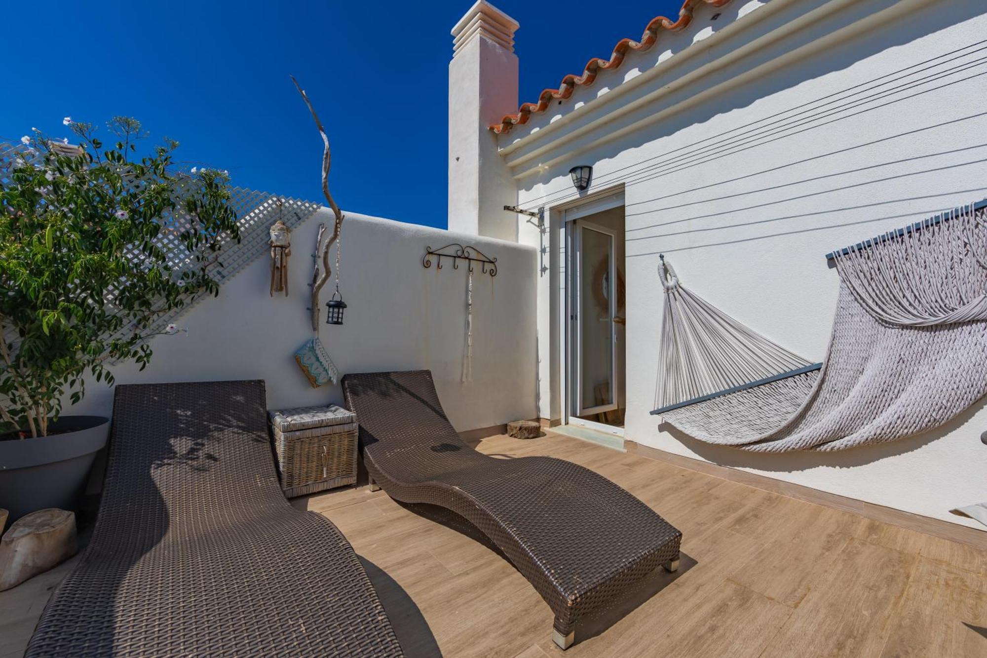 Appartement Terrace, Pool, Near & Office *